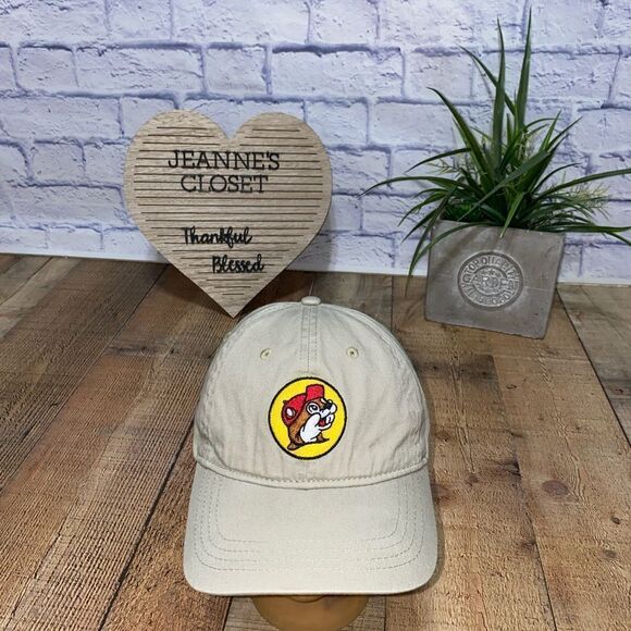 Adjustable khaki Buc-ee's baseball hat Bucees - Picture 1 of 7